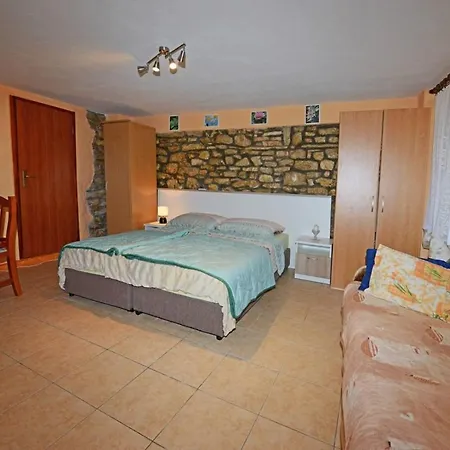 Venera - Historical Center Gasthof 3*